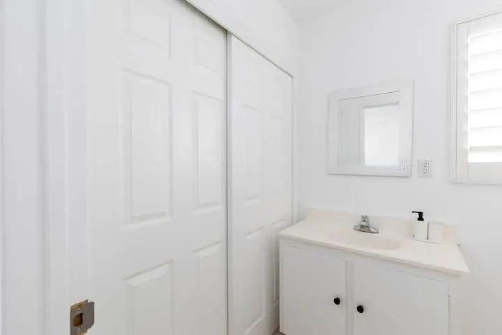 Apartment 3 Bedroom Near Culver City-Palms Los Angeles