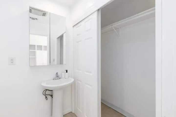 3 Bedroom Near Culver City-Palms Los Angeles United States